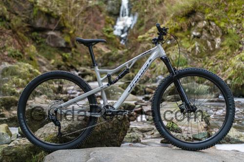 Jamis Dakar scheda tecnica e recensioni